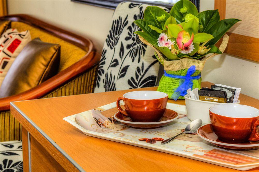Auckland Airport Pacific Inn Екстериор снимка