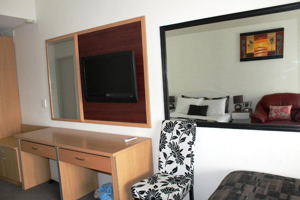 Auckland Airport Pacific Inn Екстериор снимка