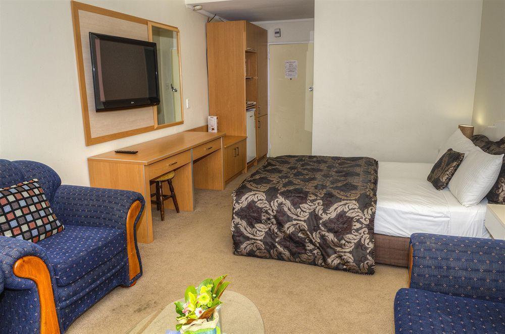 Auckland Airport Pacific Inn Екстериор снимка