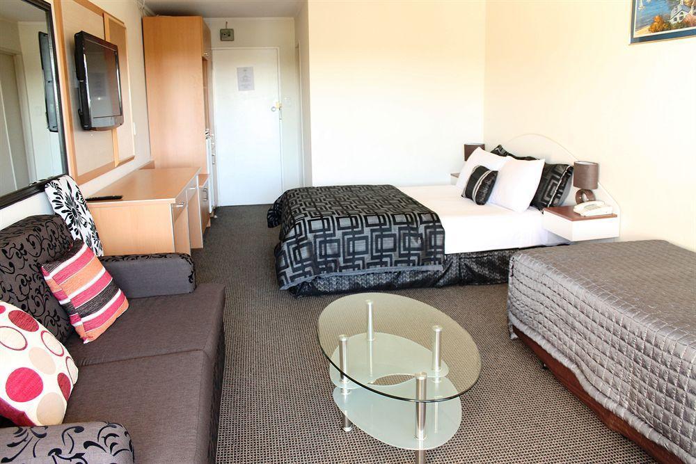 Auckland Airport Pacific Inn Екстериор снимка